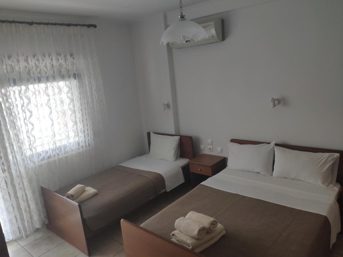 Antique The Hotel Olympiaki Akti Exterior photo